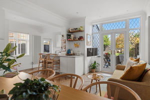 Photo 10- click for photo gallery